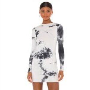 Superdown by Revolve women’s tie dye black long sleeve mini dress size S